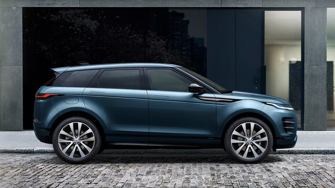 Range Rover Evoque Price from ₹ 6 486 000