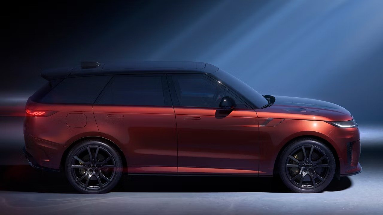 Range Rover Sport sv Price from ₹ 20 500 000